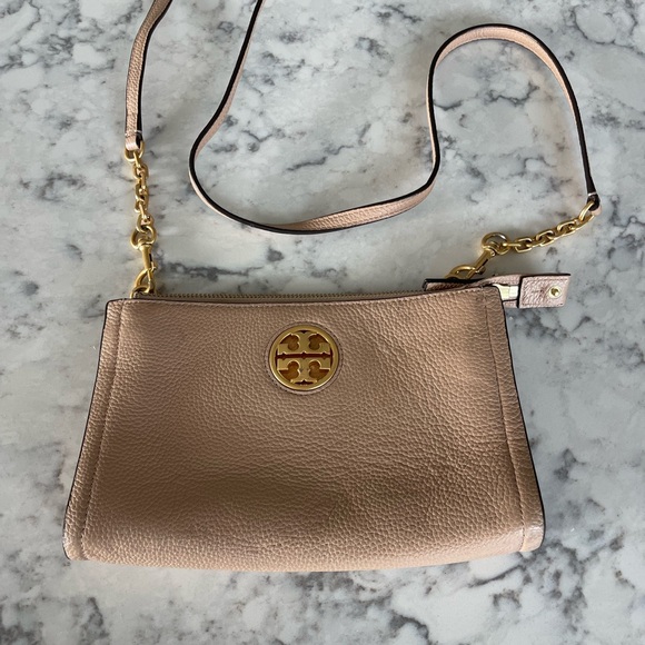 Tory Burch Beige Crossbody Bag with Gold Accents - Picture 1 of 3